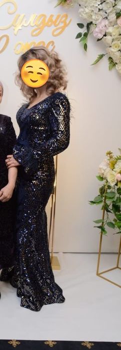 Шикарное вечернее платье