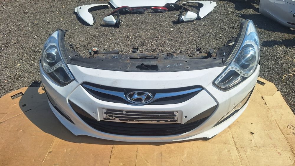 Fata completa Hyundai i40 2017 Bara far xenon aripi capota triple Oglinzi