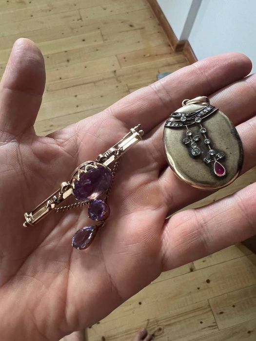 Медальон . Кулон . Рубин . Бриланты .  56 проба