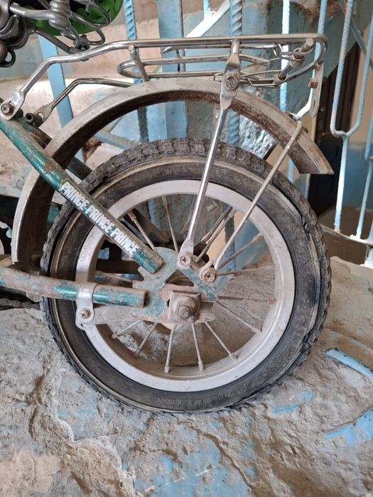 Велосипед размер 12