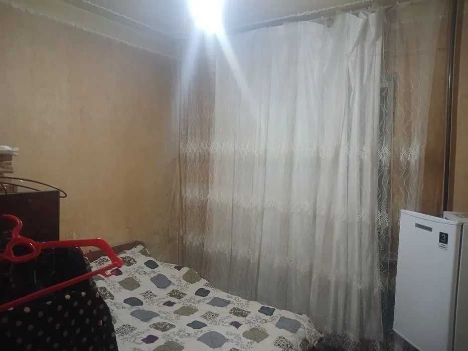 Продаётся 2-комнатная, 3 этаж из 5, площадью 60 м², Ахмад Югнакий