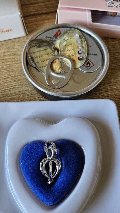 Бижута/Колие/Перла/Свети Валентин/8 март