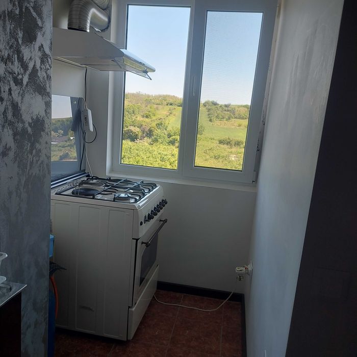 Garsoniera de vânzare