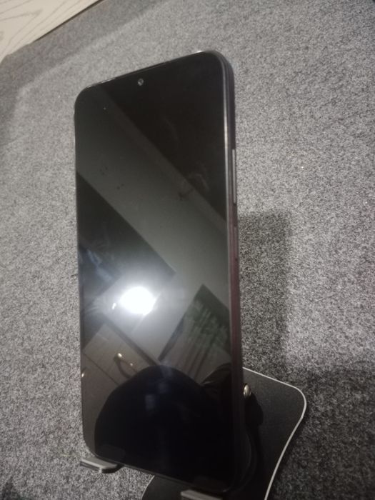 redmi 15C yangi karobkasi ham bor