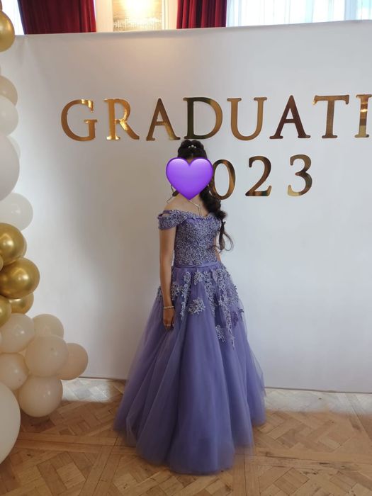 Платье на праздничный вечер  для девушек