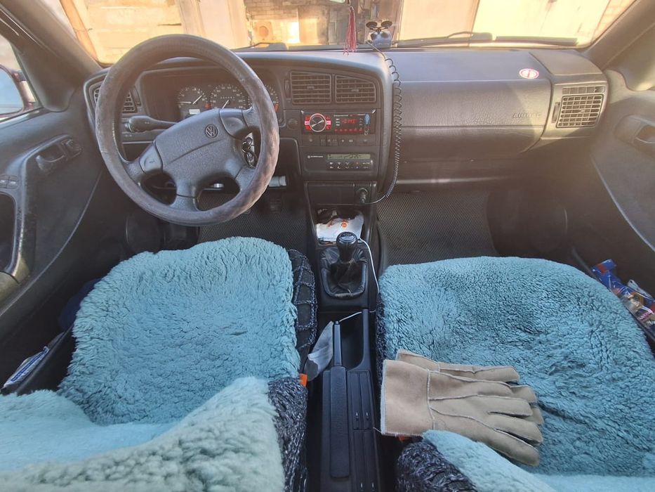 Продам машину...