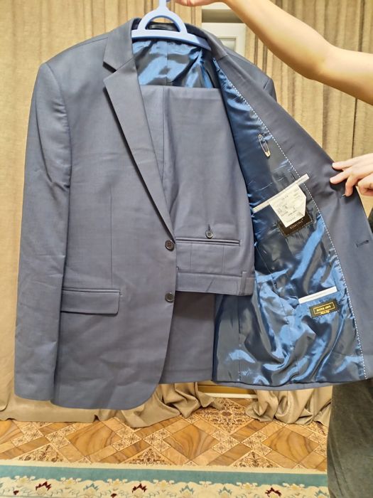 Продам мужской костюм Simoni-50 размер