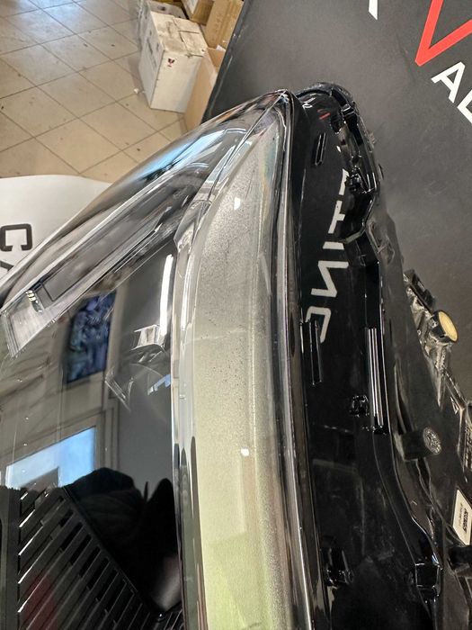 Фар фарове десен Audi Q3 F3 Matrix лед far farove Audi Кю3 Ф3 Матрикс