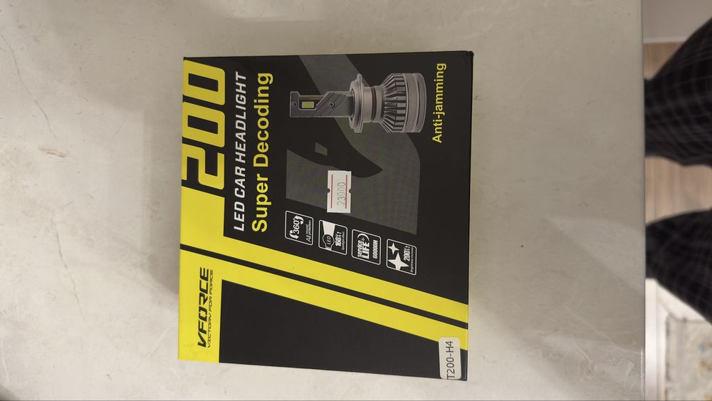 LED лампы для фар VFORCE T200-H4