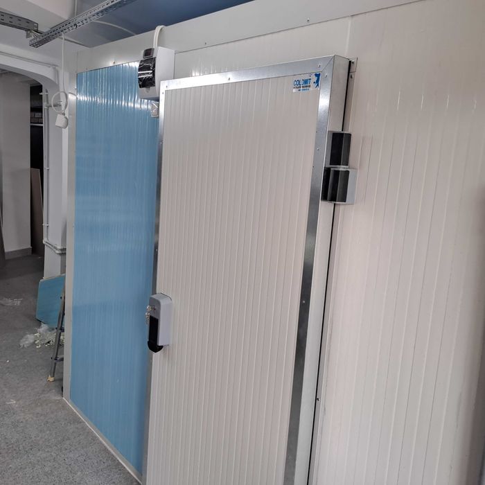 Camera frigorifica refrigerare 2m/2m/2.10 Bucuresti Sectorul 3 • OLX.ro