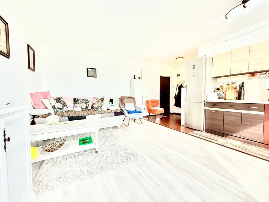 Apartament 2 camere decomandate – Cisnădie, zonă ultracentrală.