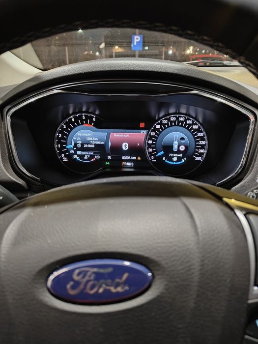 Ford Mondeo, foarte îngrijit (zero daune), funcționează impecabil !