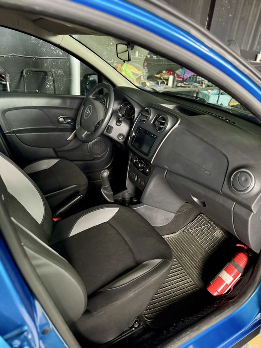 Vand dacia sandero stepway