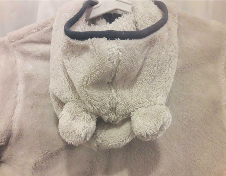 Детско горнище с качулка HM 134-140 см.