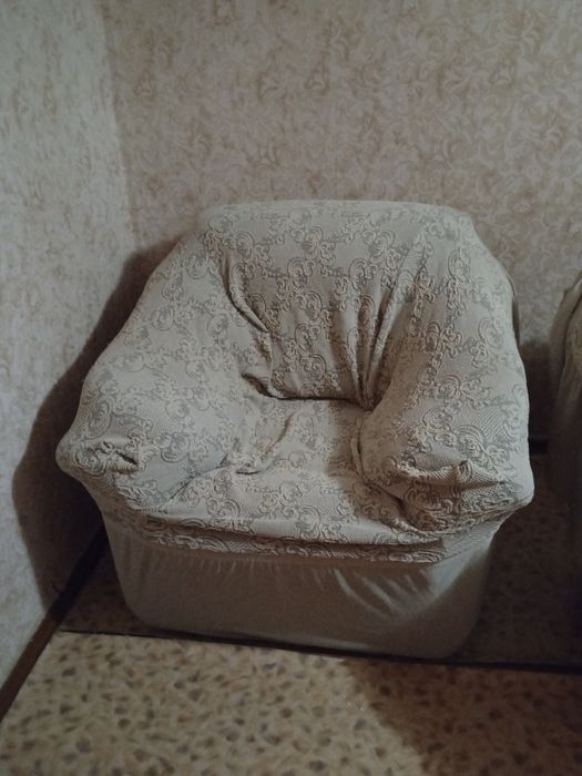 Отдам даром диван кресло мини диван