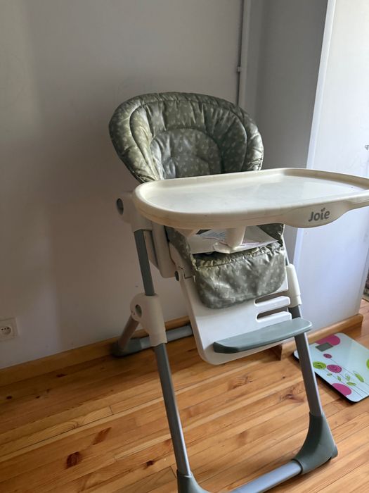 Продается детский стульчик Joie, в отличном состоянии!