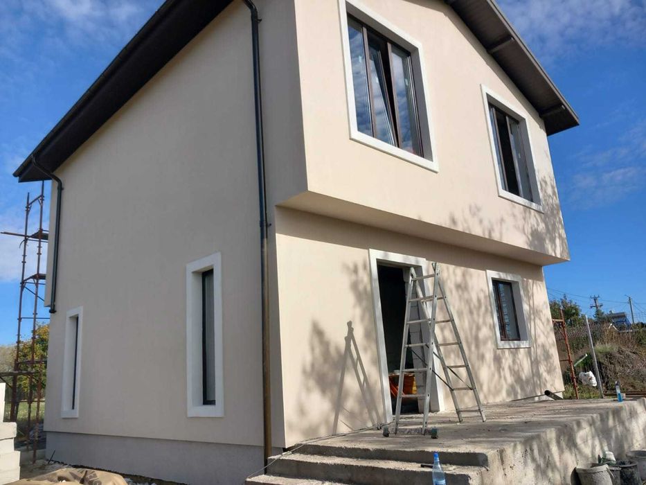 Casa noua  individuala proprietar P+P1+Pod , 5 camere , teren425mp ,