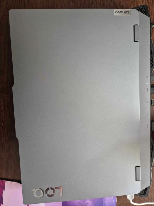 Laptop Gaming LENOVO