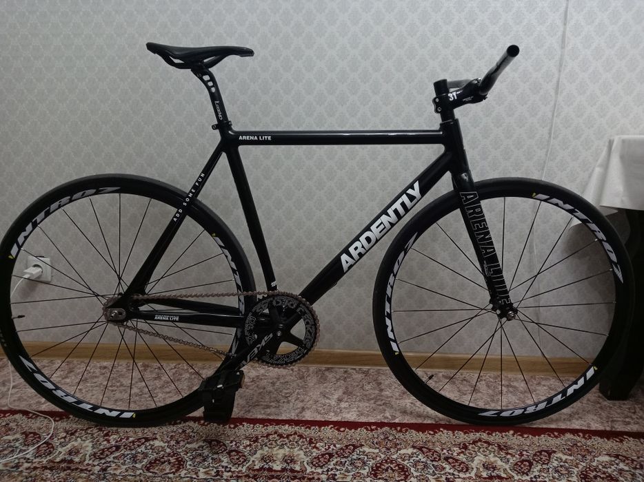 Ardently fixed gear велосипед