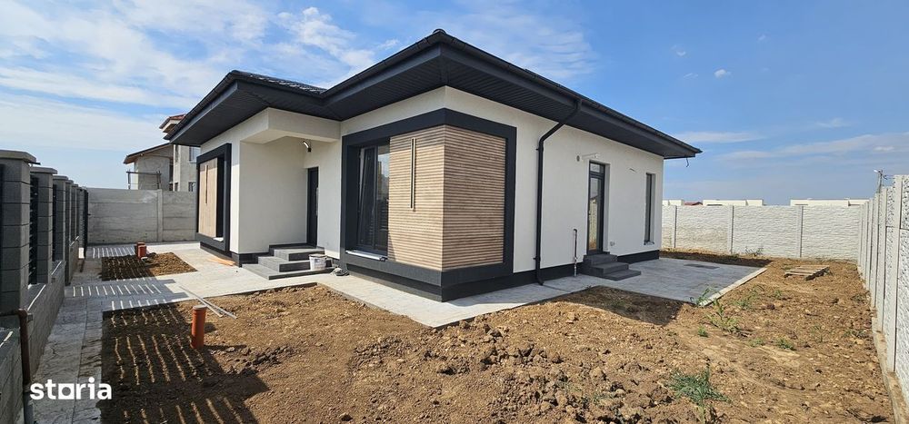 Casa 4 camere,panouri fotovoltaice,200 m de blv.