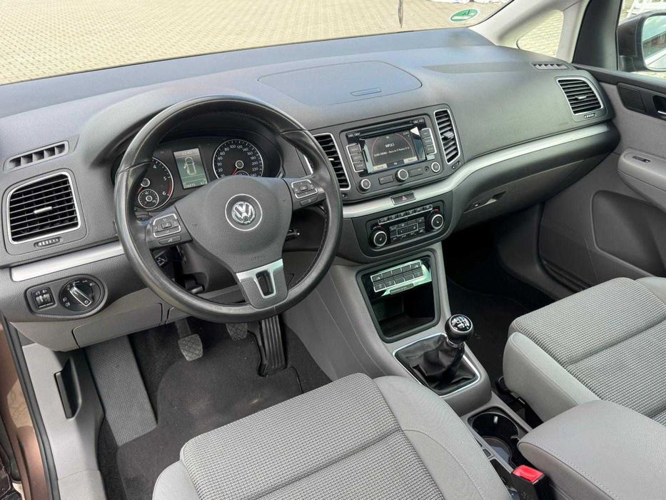 VW Sharan - 2011/08 - 2.0 TDI - Euro5  - ComfortLine - Cash sau RateFixe - diesel - Euro 5