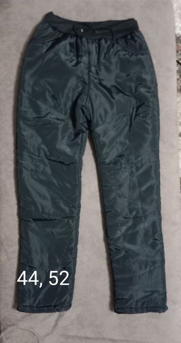 Продам новые болоневые штаны.