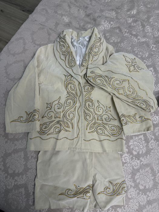 Қазақ киімі наурызға