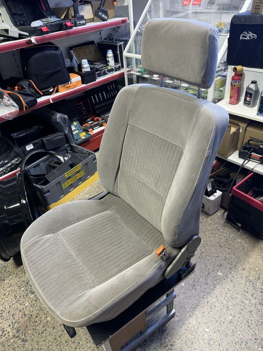 Продам сиденья для авто