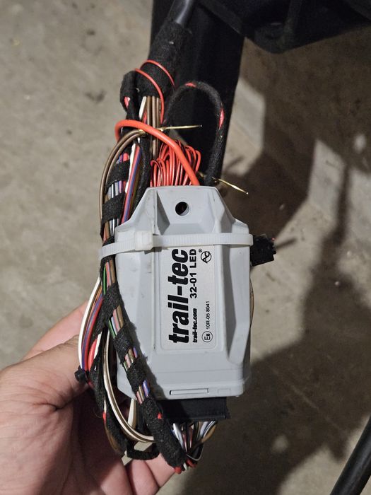 Теглич Astra J КОМБИ!