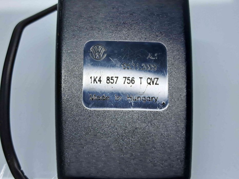 Capsa centura dreapta fata Volkswagen Golf 6 (5K1) [Fabr 2009-2013] 1
