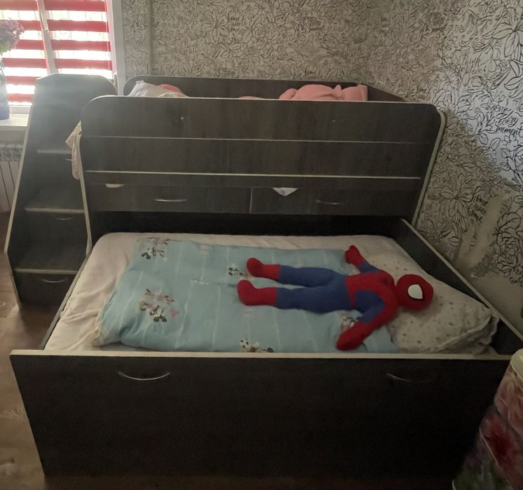 Продаю детскую кровать