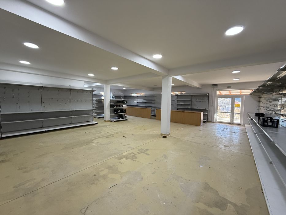 De inchiriat Spatiu Comercial Bilbor