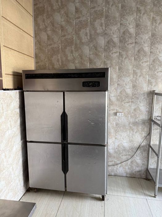 Продам холодильник