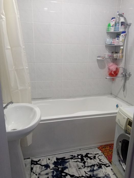 Янги хайот спутник 16а да 65 квадрат метр квартира сотилади