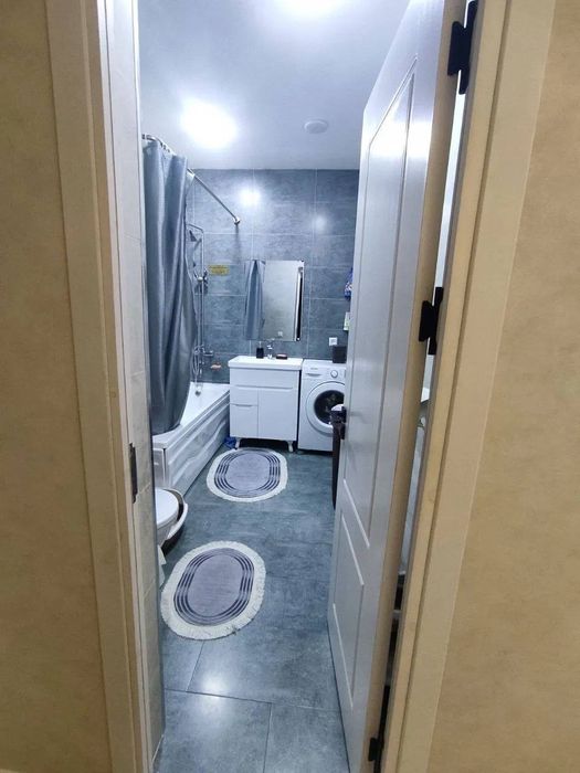 Продам квартиру Ялангоч Темур Малик 3/4/6 72м2