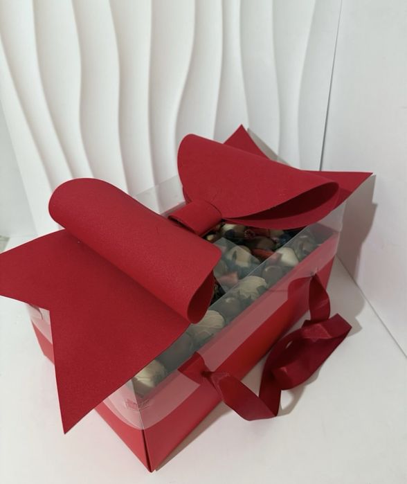 Клубника в шоколаде Букеты