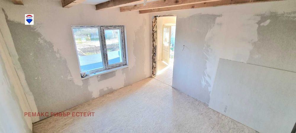 Продава се Къща в с. Червена вода, Област Русе - 110 кв.м за 845 €/кв.м - Снимка #6