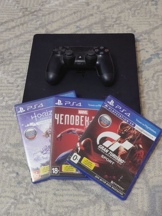 Playstation 4 slim 1tb