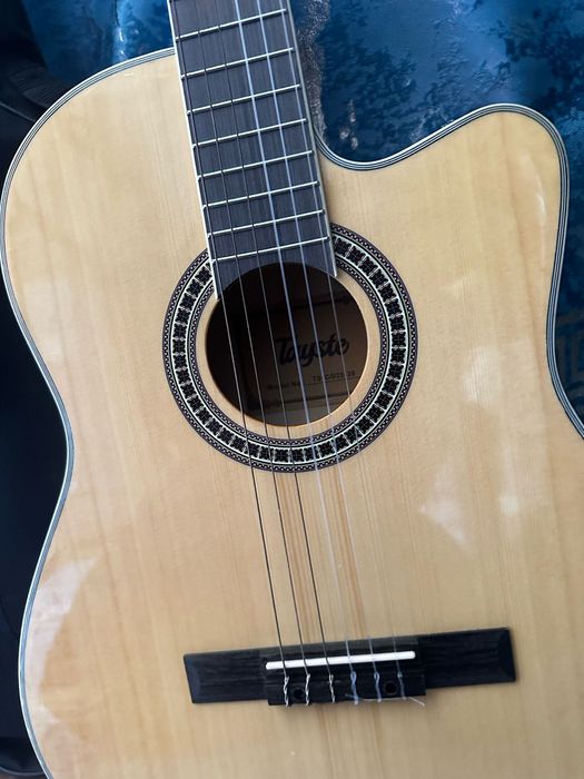 Гитара классическая