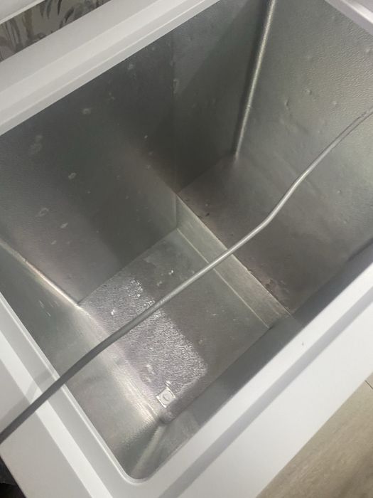 Продам морозилью камеру