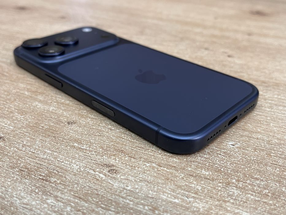 iPhone 17 Pro 256GB На 2 Зареждания Гаранция