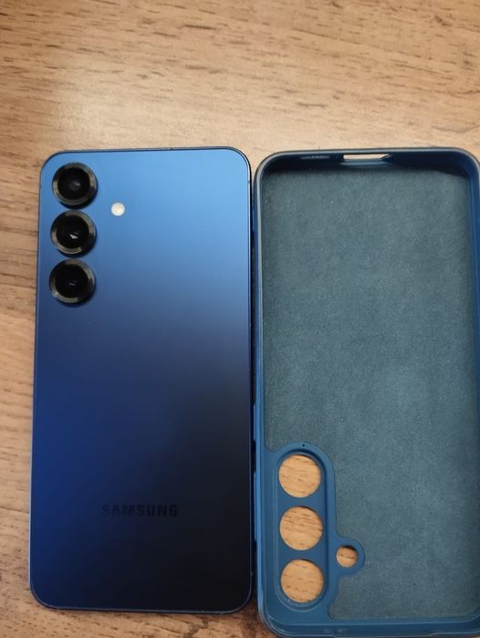 Samsung galaxy s25 128 гб в идепльном состоянии,новый.