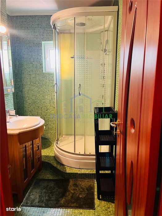 Apartament primitor 2 camere, George Enescu - zona Liceul Energetic