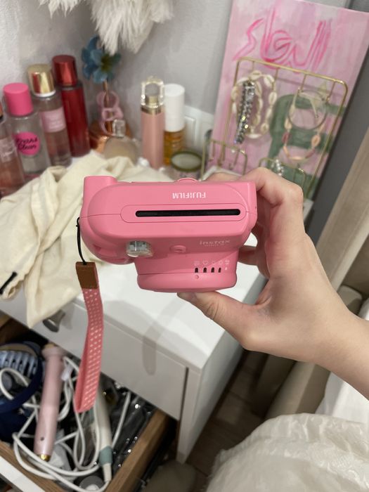 Фотоаппарат инстакс мини 9