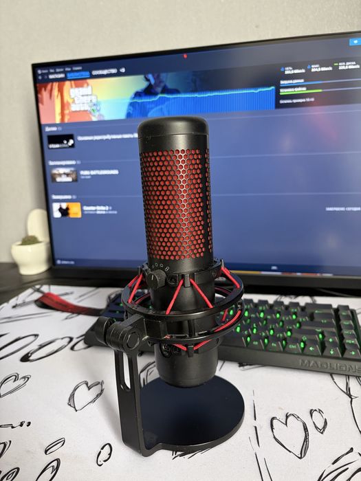 Микрофон HyperX Quadcast