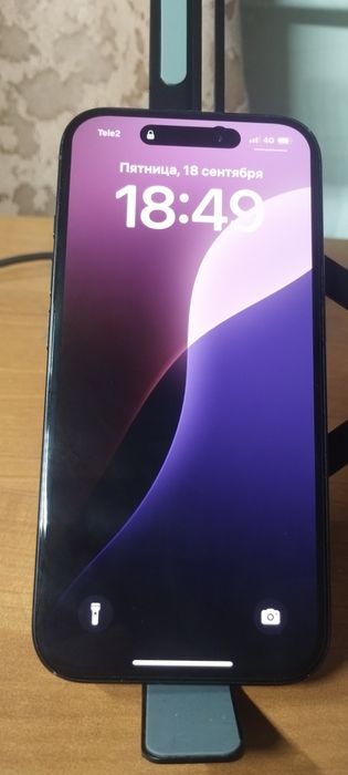 iPhone 16 с коробкой