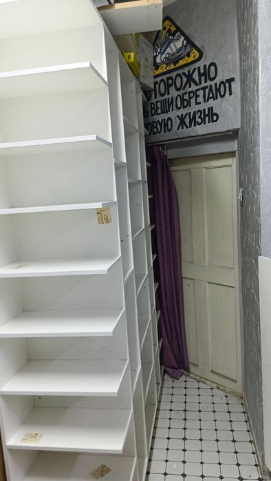 Первая линия! Сдается в аренду нежилое помещение в центре города.