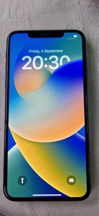 Iphone 11 Pro Max 256GB  батерия на 76%