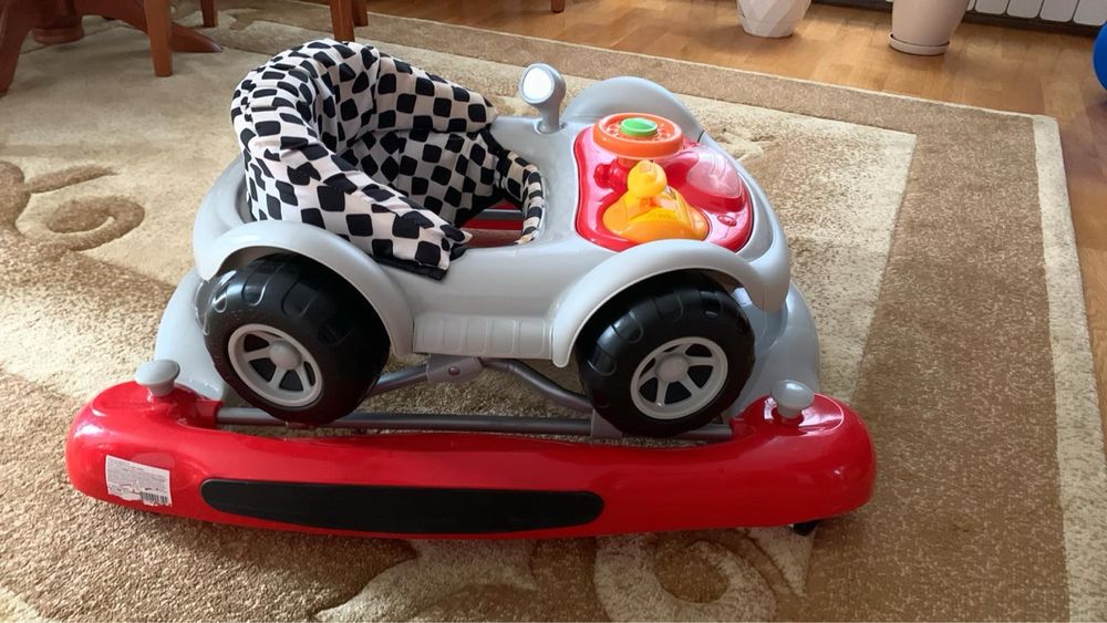Детска проходилка кола