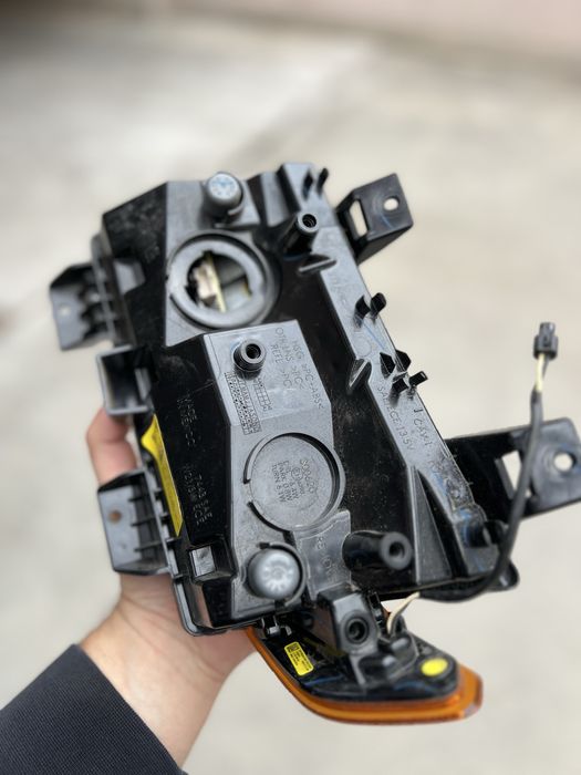 Части за Jeep Wrangler JL 2018-2025, решетка, стоп, мигач, барче и др.